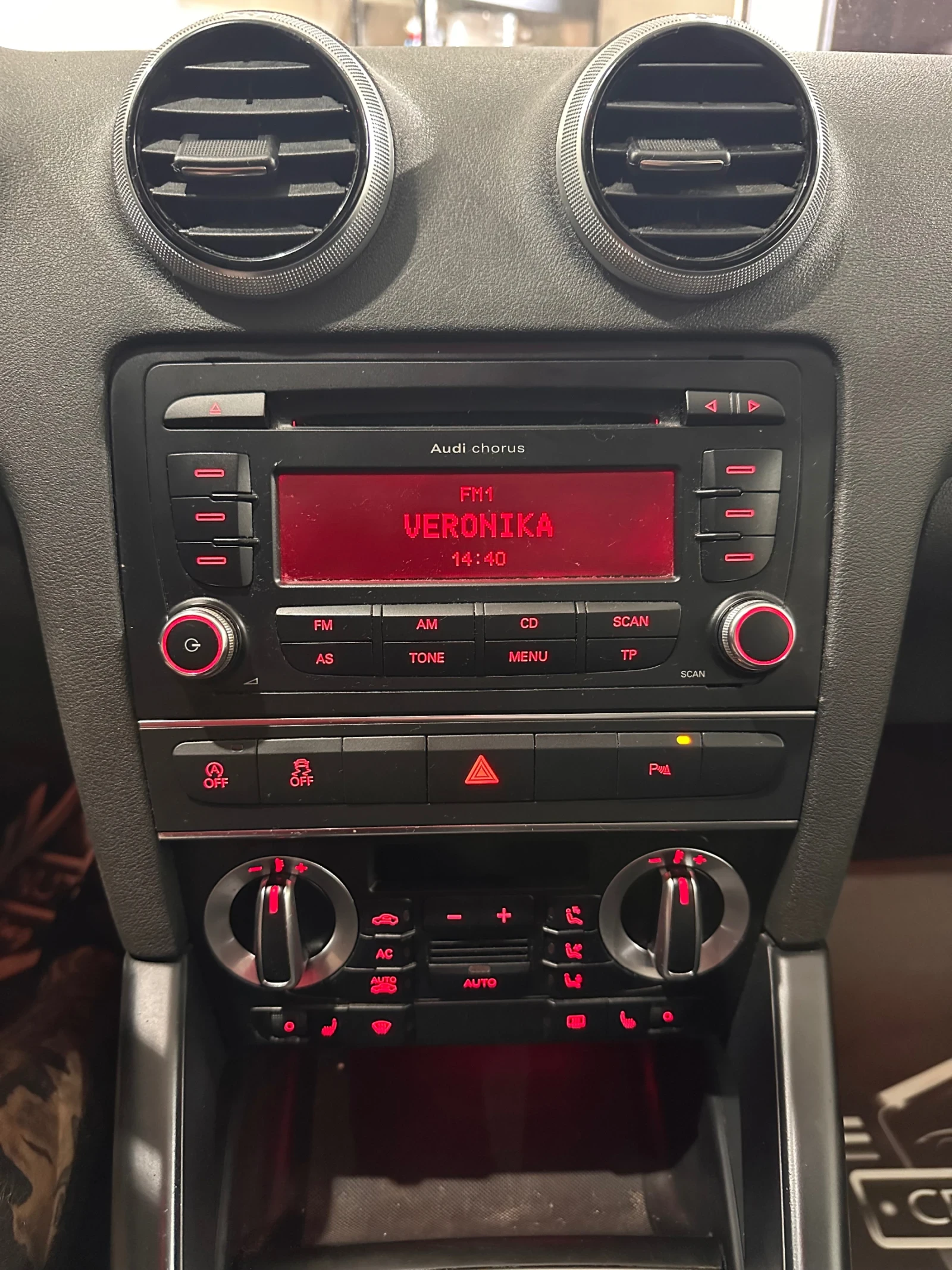 Audi A3 Sportback, снимка 9 - Автомобили и джипове - 55030212