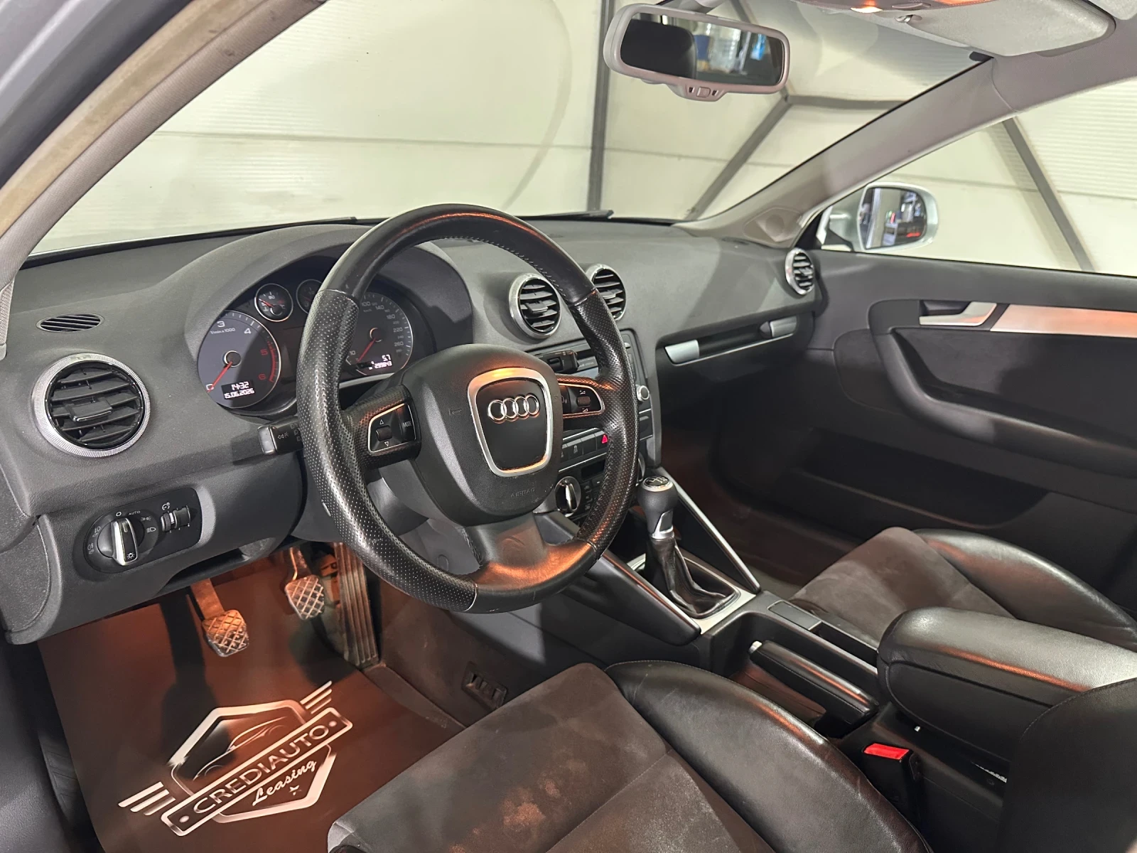 Audi A3 Sportback, снимка 7 - Автомобили и джипове - 55030212