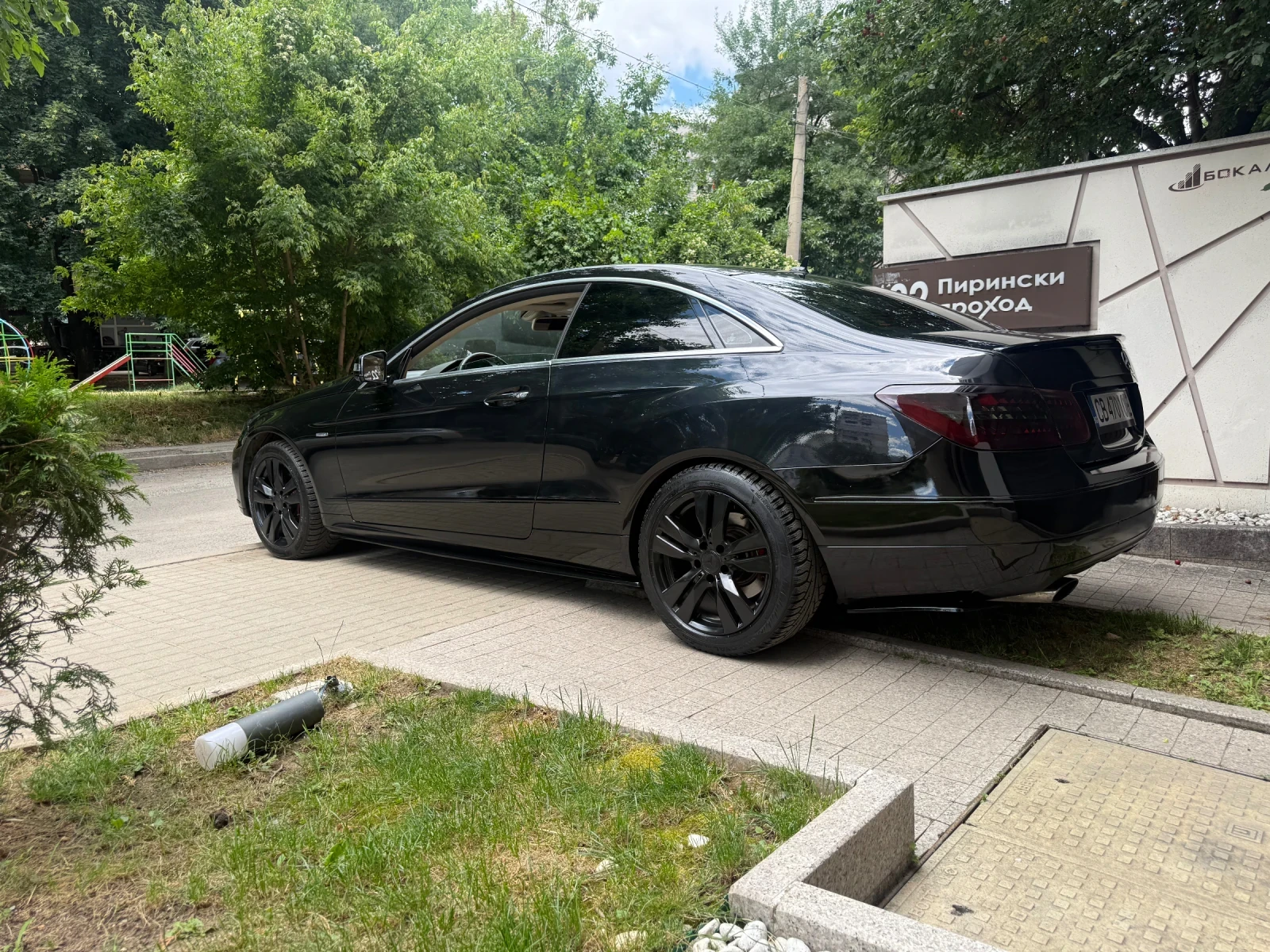 Mercedes-Benz E 220 ������ ������������/Amg/BlackEdition/Full/���� | Mobile.bg � ����������� 6