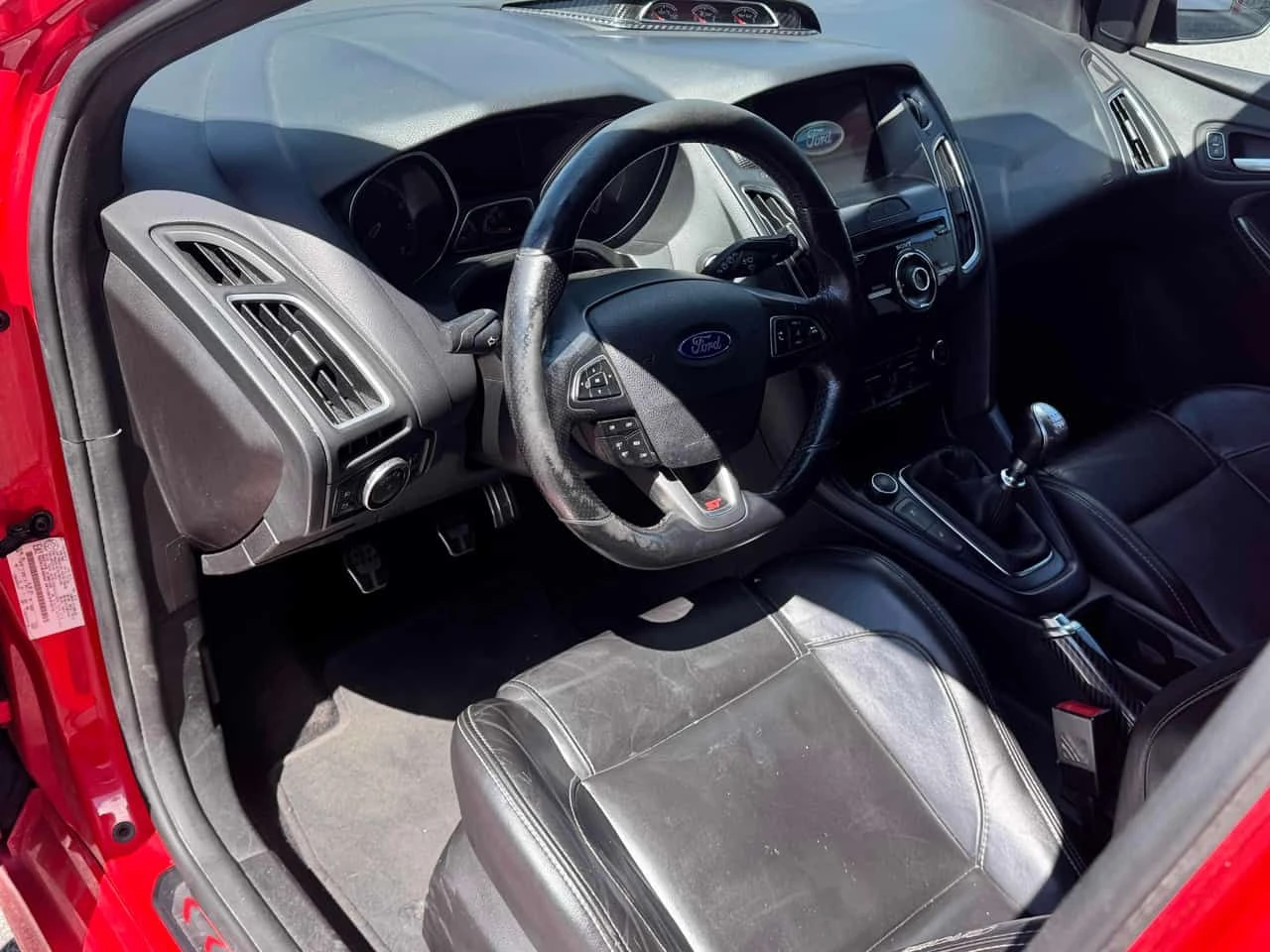 Ford Focus * ST * CARFAX * БЕЗ ПЪРВОНАЧАЛНА ВНОСКА, снимка 5 - Автомобили и джипове - 55320567