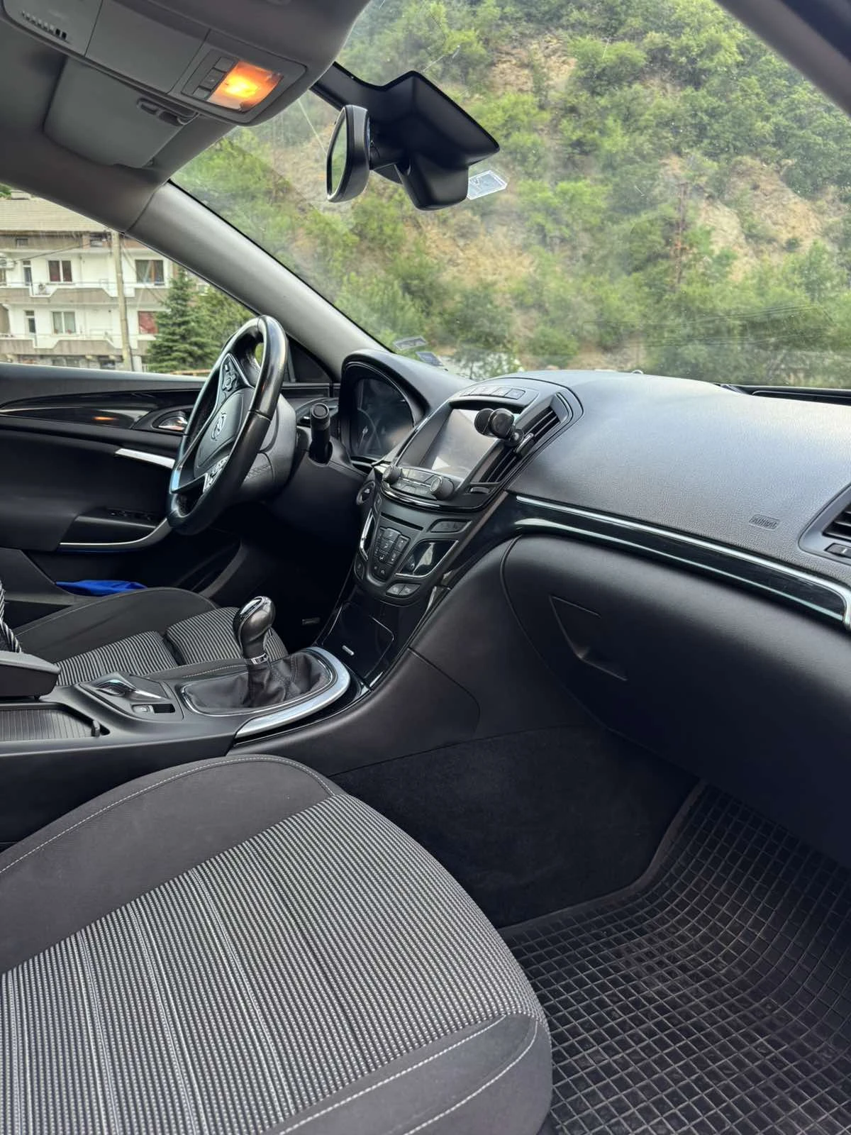 Opel Insignia, снимка 7 - Автомобили и джипове - 55480590