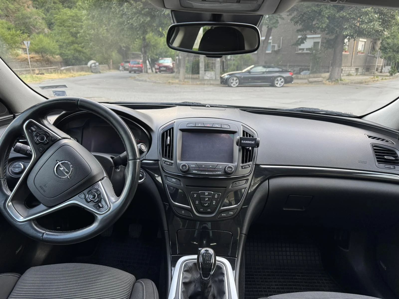 Opel Insignia, снимка 3 - Автомобили и джипове - 55480590