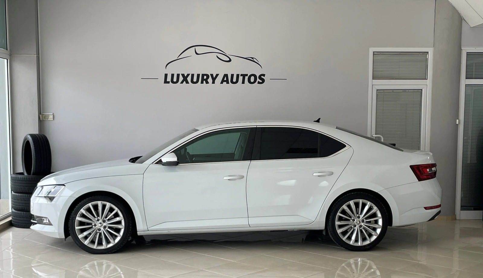 Skoda Superb 2.0* TDI* DSG* 190k.c* Canton* Мъртва точка, снимка 4 - Автомобили и джипове - 56059957