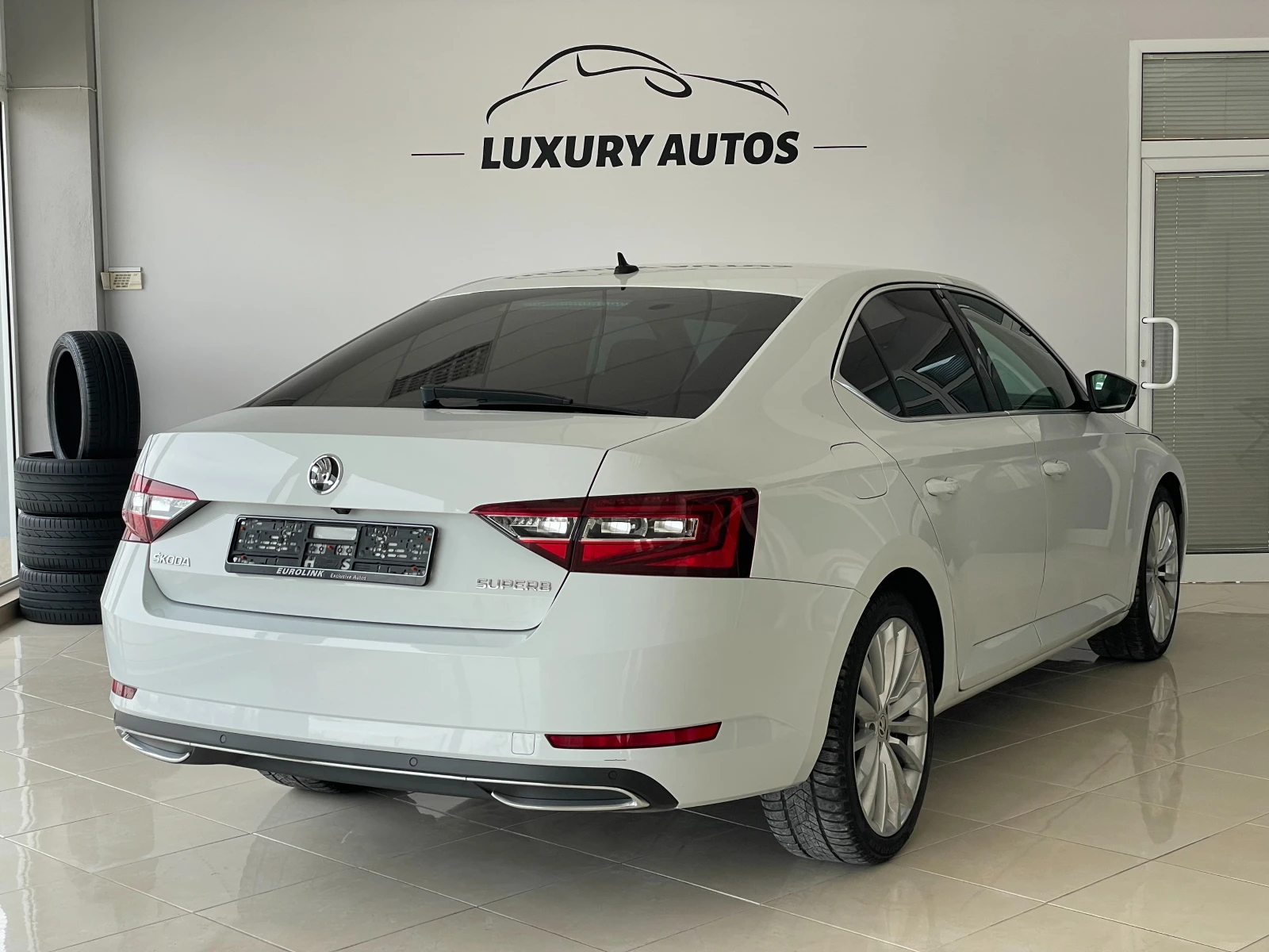 Skoda Superb 2.0* TDI* DSG* 190k.c* Canton* Мъртва точка, снимка 9 - Автомобили и джипове - 56059957