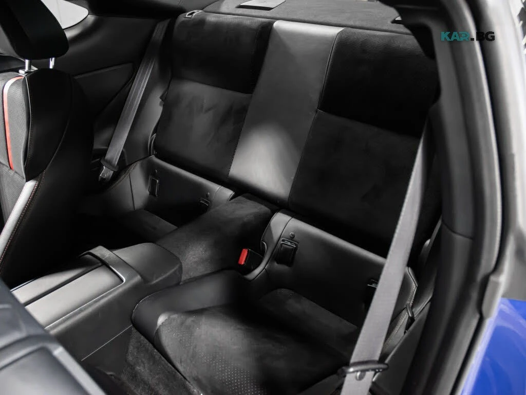 Subaru BRZ Sport-tech * RWD * АвтоКредит * (ЦЕНА ДО БГ), снимка 17 - Автомобили и джипове - 56121045