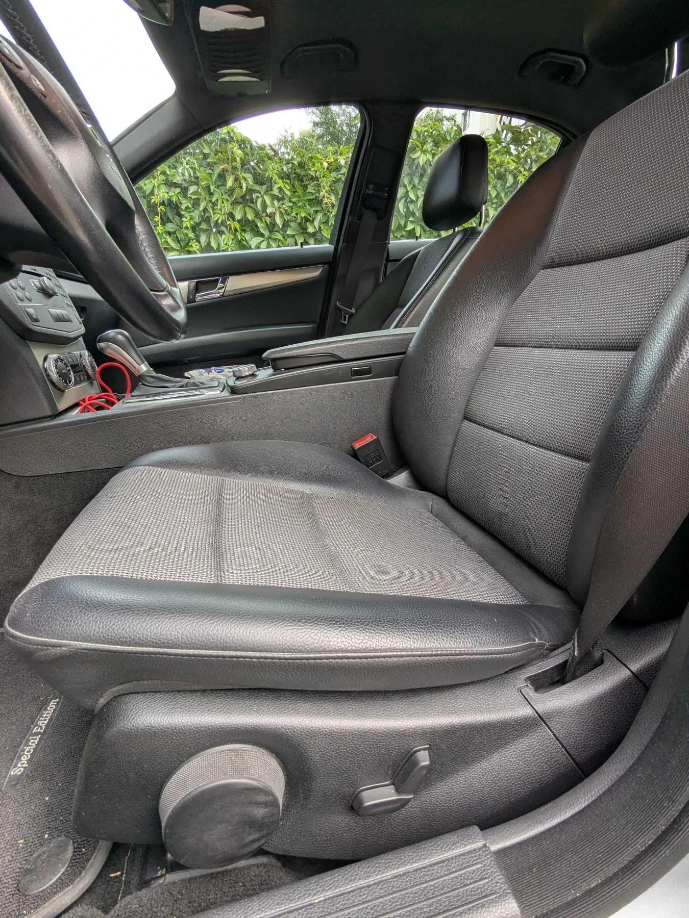 Mercedes-Benz C 250, снимка 3 - Автомобили и джипове - 56171237