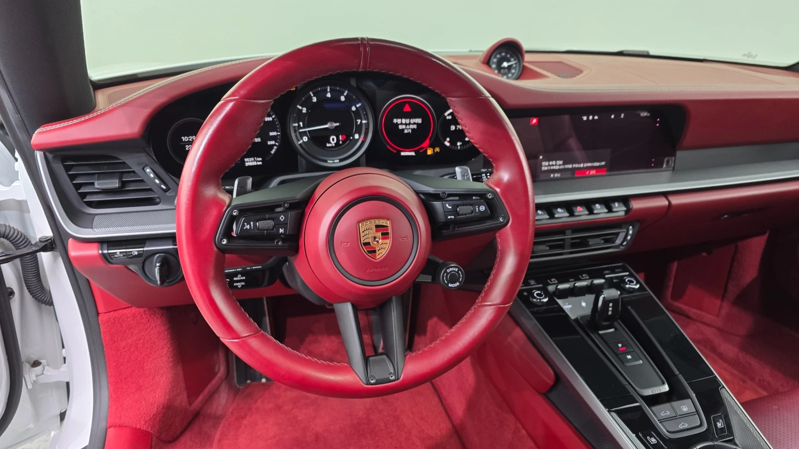 Porsche 911 Carrera S | 3.0 Turbo, снимка 13 - Автомобили и джипове - 56212795