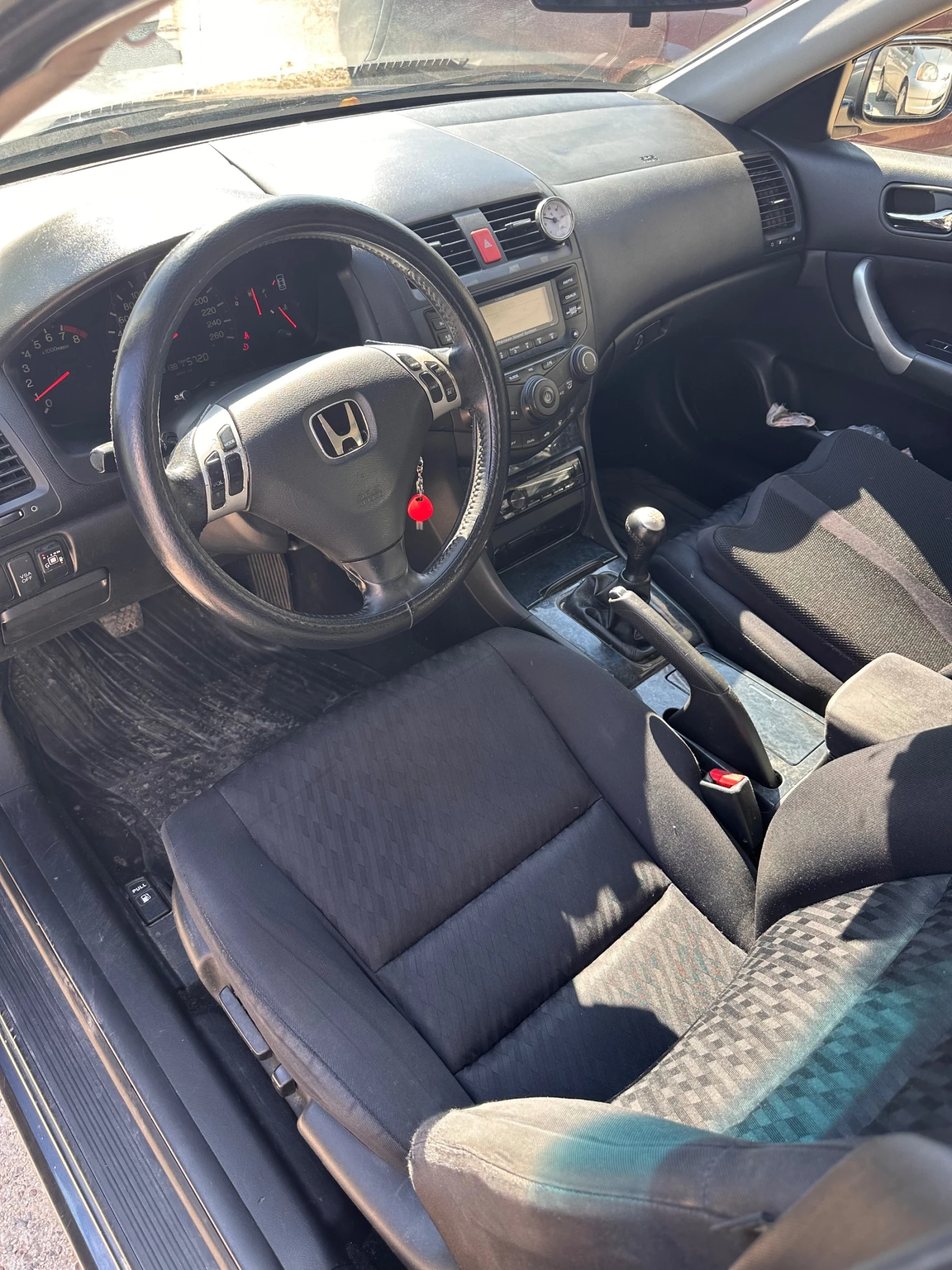 Honda Accord 2.4 I , снимка 8 - Автомобили и джипове - 56201869