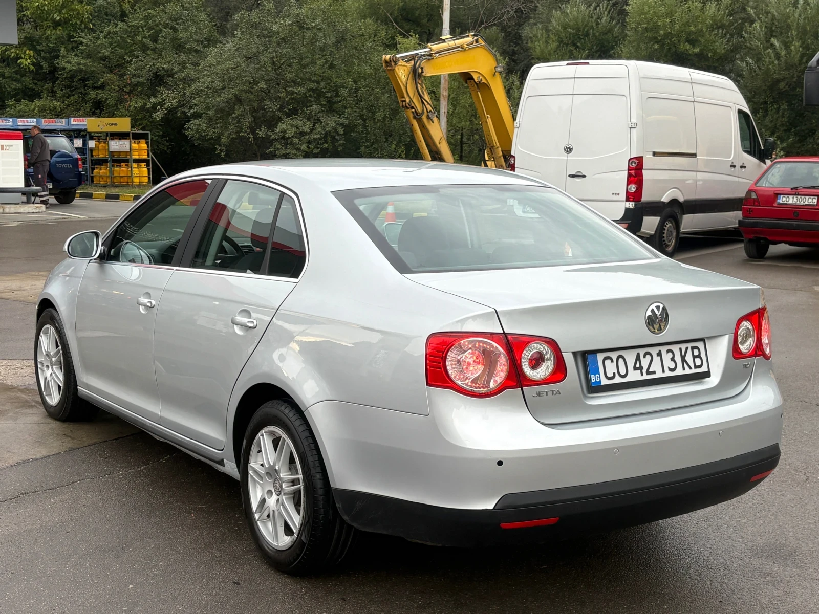 VW Jetta, снимка 4 - Автомобили и джипове - 56226817