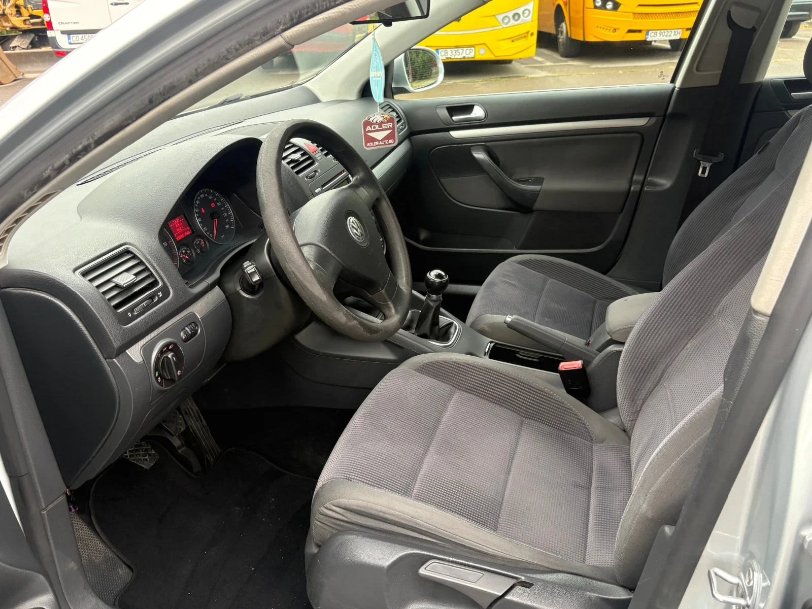 VW Jetta, снимка 6 - Автомобили и джипове - 56226817