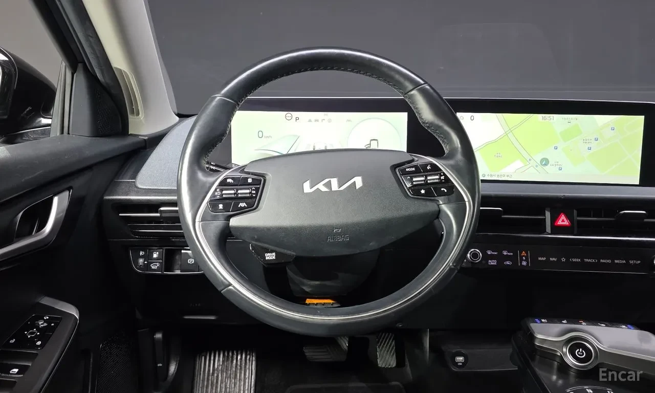 Kia EV6 Air 4WD, снимка 11 - Автомобили и джипове - 56411365
