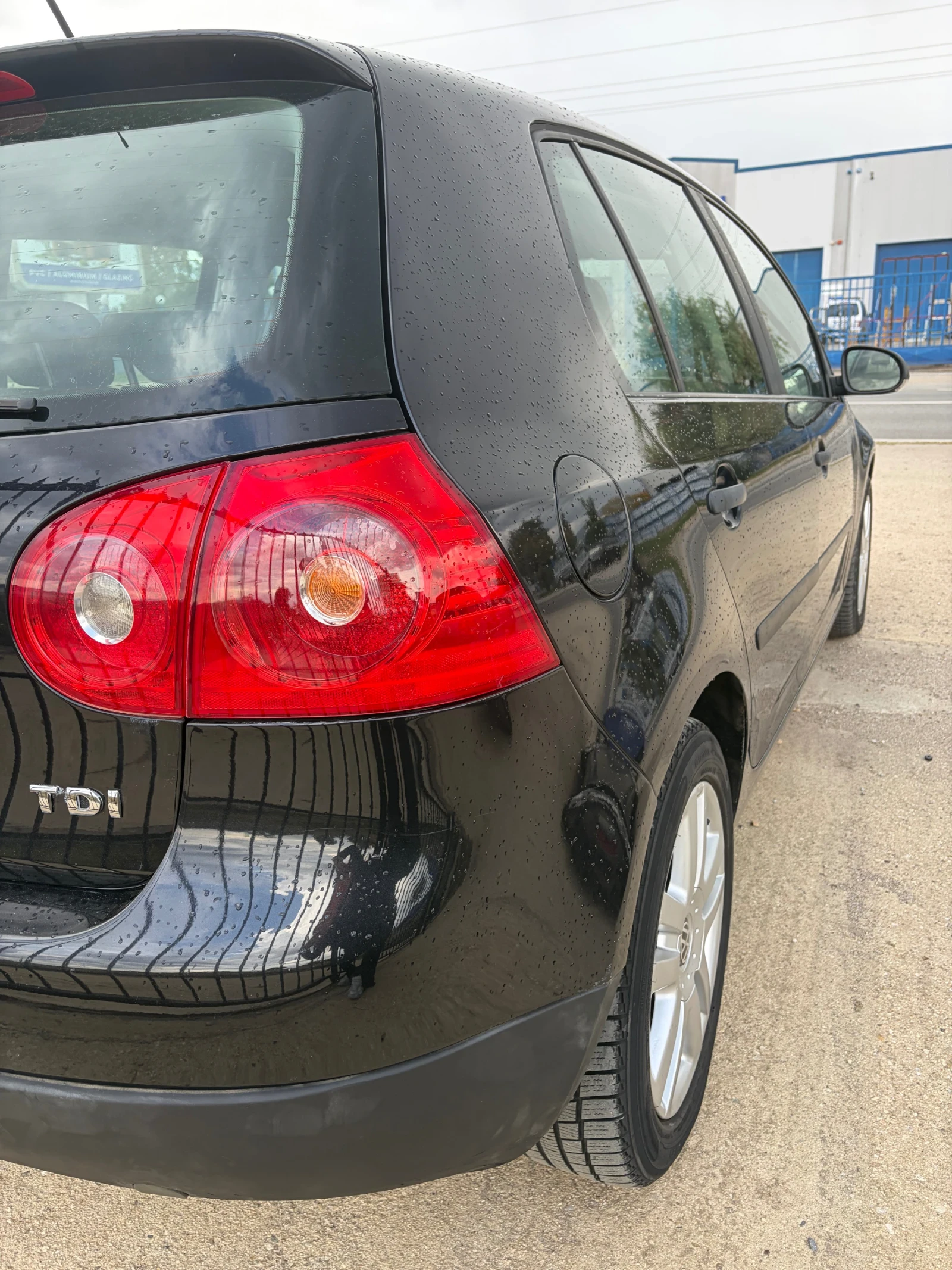 VW Golf  V BLC 1.9, снимка 5 - Автомобили и джипове - 56635903