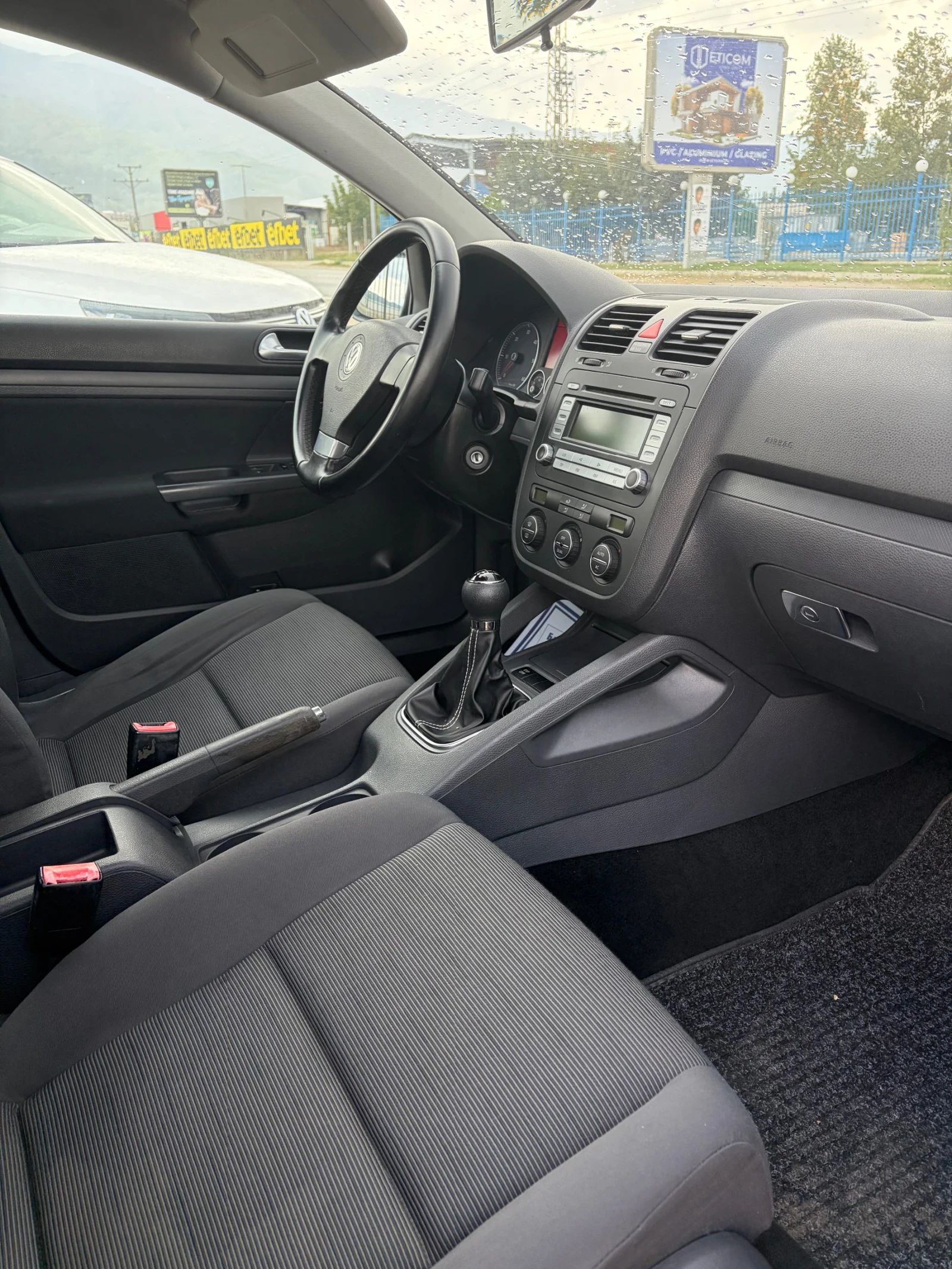 VW Golf  V BLC 1.9, снимка 6 - Автомобили и джипове - 56635903