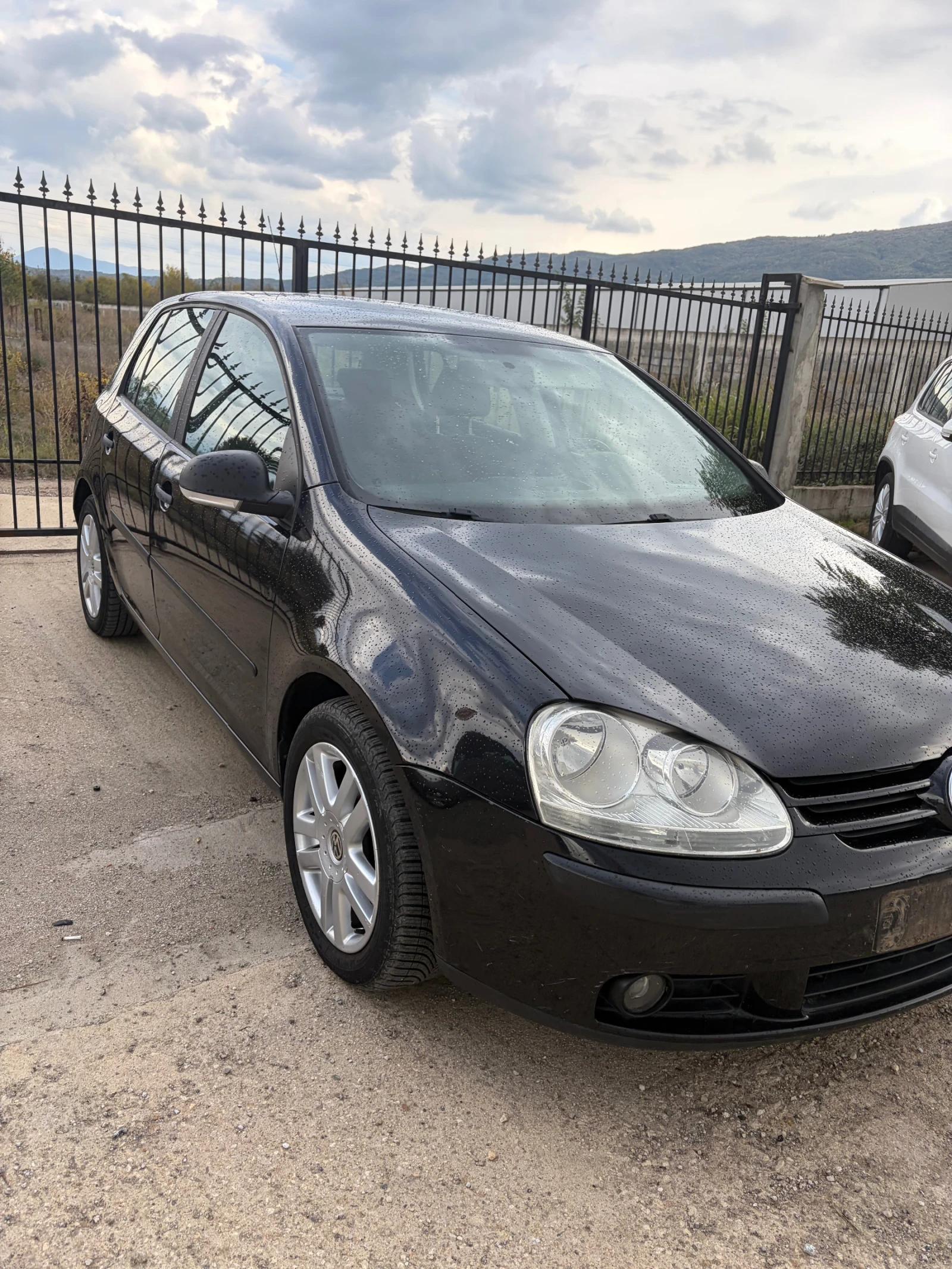 VW Golf  V BLC 1.9, снимка 13 - Автомобили и джипове - 56635903