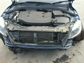 Volvo XC60 2.4D5ЧАСТИ , снимка 12