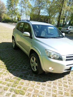 Toyota Rav4 2.2, снимка 4