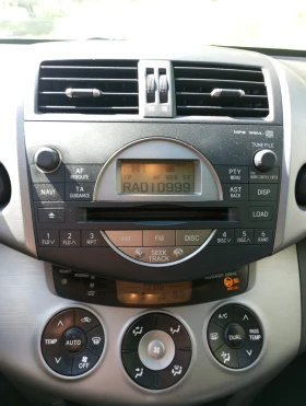 Toyota Rav4 2.2, снимка 11