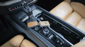 Volvo XC60, снимка 11