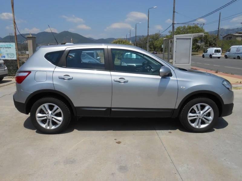 Nissan Qashqai 1.6i-Gpl-Euro-5B-100.000km, снимка 4 - Автомобили и джипове - 46597061