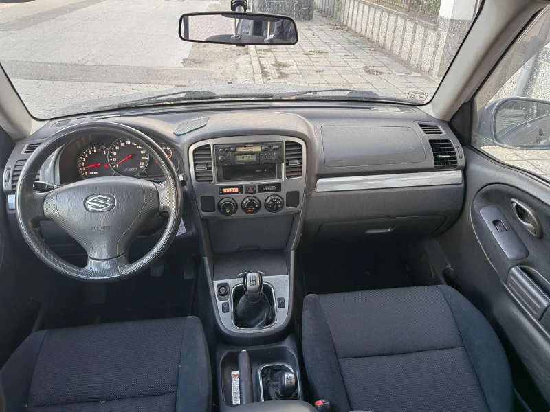 Suzuki Grand vitara 2.0-benzin/128k.s/Facelift, снимка 11 - Автомобили и джипове - 47622419