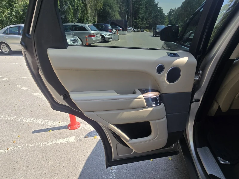 Land Rover Range Rover Sport HSE TDV6 2016 Model Euro 6, снимка 9 - Автомобили и джипове - 52102790