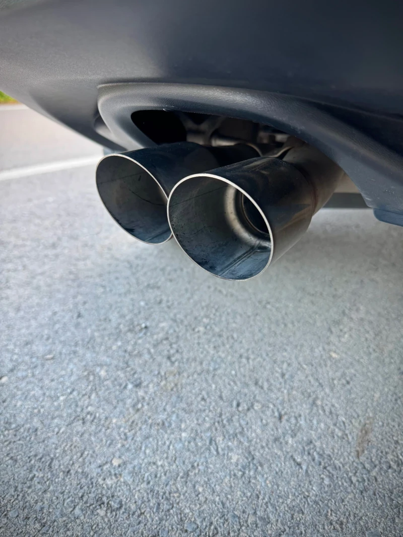 VW Tiguan 2.0tdi DSG 4 Motion, снимка 11 - Автомобили и джипове - 52579905