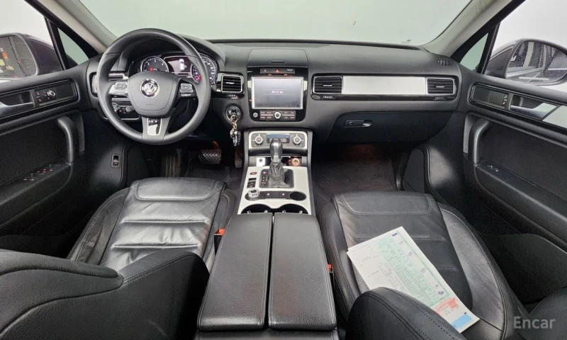 VW Touareg, снимка 7 - Автомобили и джипове - 53563628