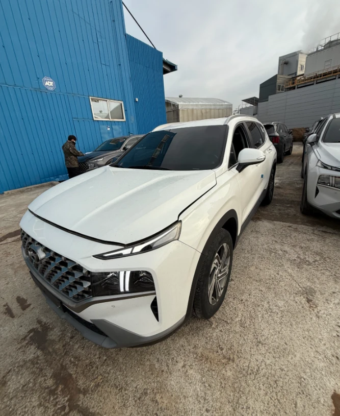 Hyundai Santa fe 2.2 CRDI 4x4 - OЧАКВАН ВНОС, снимка 2 - Автомобили и джипове - 54604232