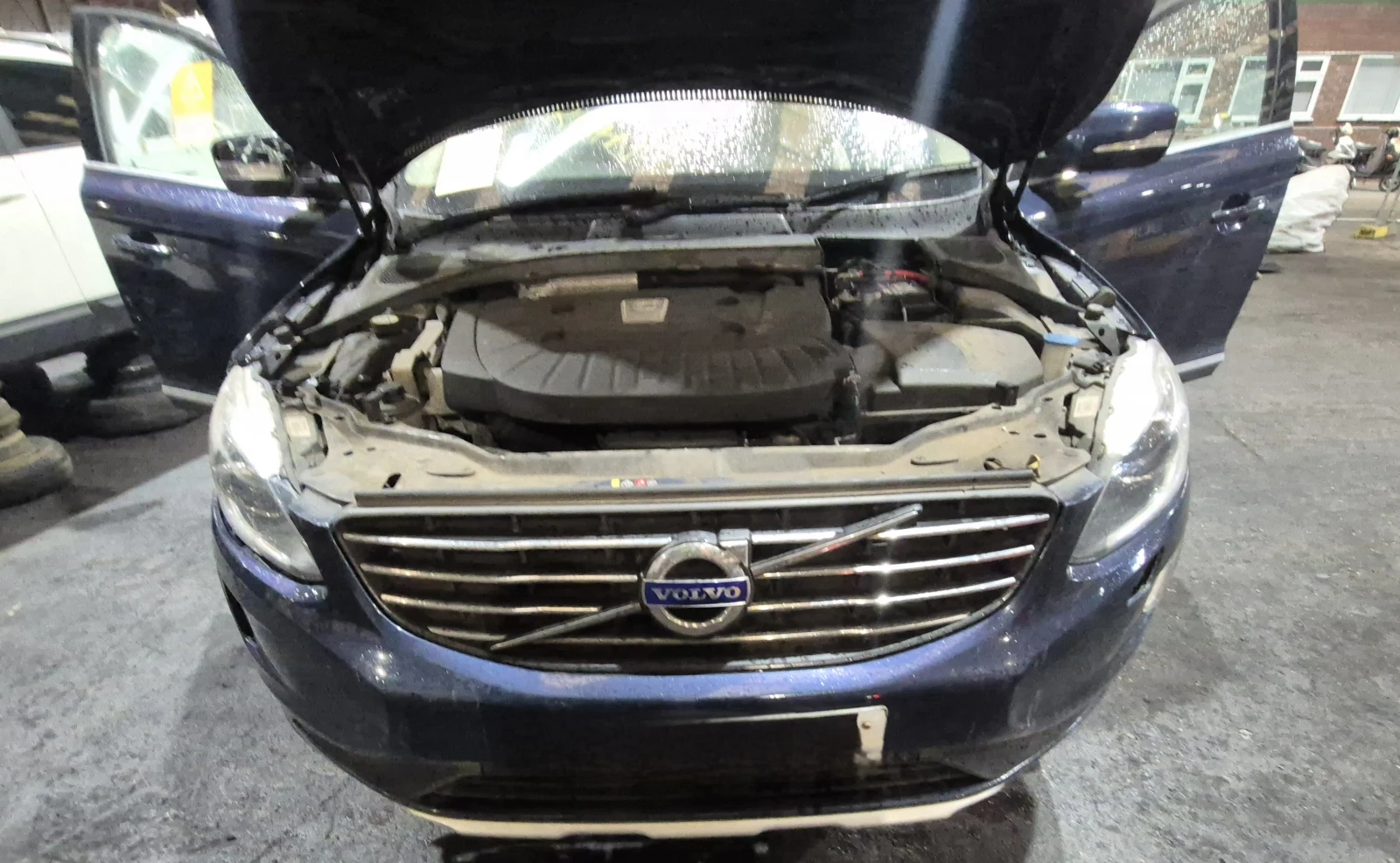 Volvo XC60 2.4D5ЧАСТИ  | Mobile.bg — изображение 14