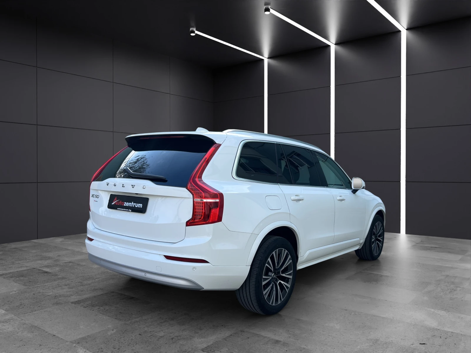Volvo Xc90 Momentum Pro AWD - изображение 3