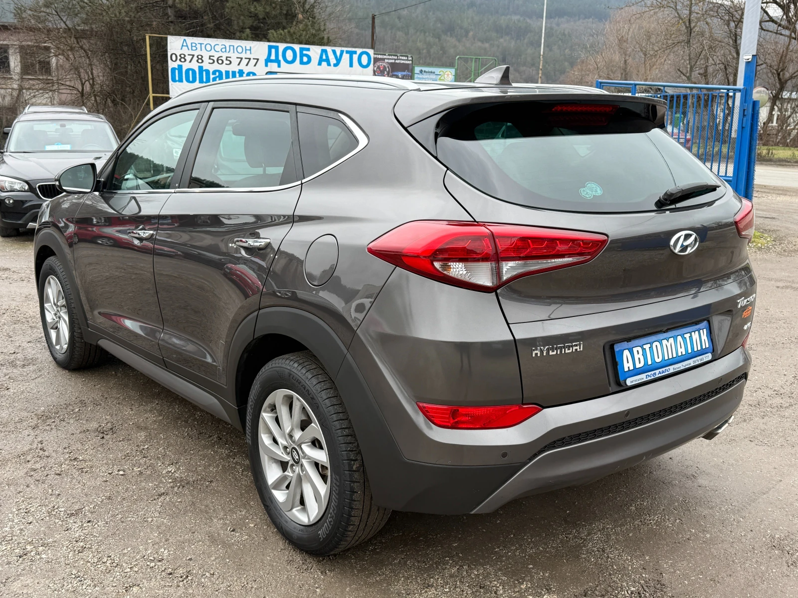Hyundai Tucson 2.0CRDI-4X4-X Possible-автоматик-кожа-подгрев-нави - изображение 4