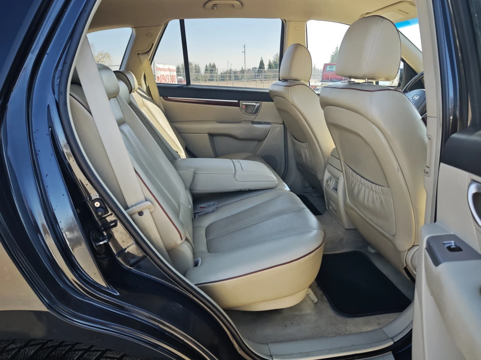 Hyundai Santa fe 2.2CRDI-4WD, снимка 13 - Автомобили и джипове - 53810706