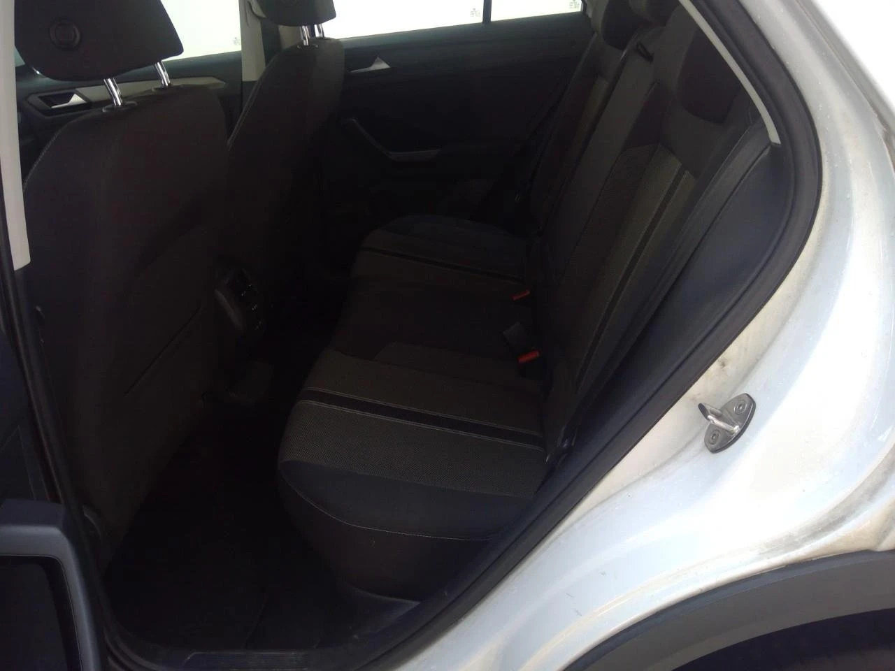 VW T-Roc 1.0 TSI Style Business, снимка 14 - Автомобили и джипове - 54216708