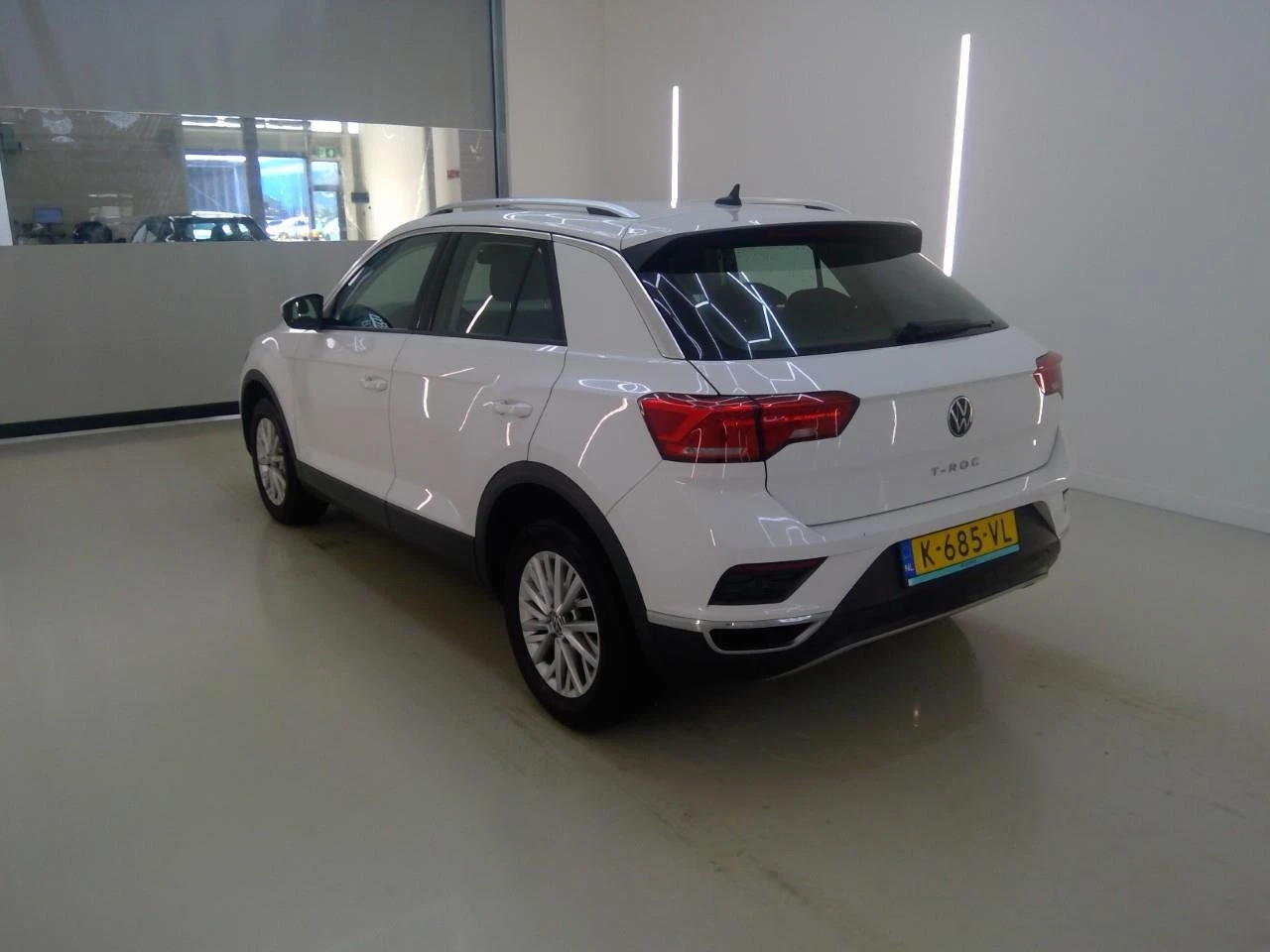 VW T-Roc 1.0 TSI Style Business, снимка 4 - Автомобили и джипове - 54216708
