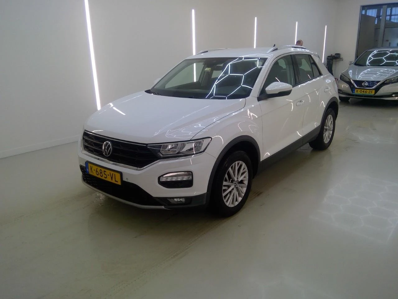 VW T-Roc 1.0 TSI Style Business, снимка 5 - Автомобили и джипове - 54216708