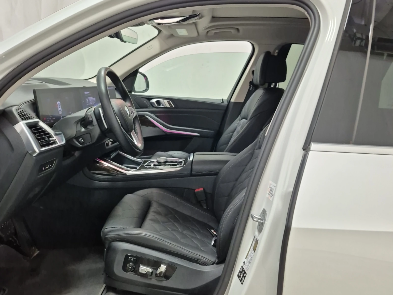 BMW X7 xDrive40i, снимка 10 - Автомобили и джипове - 54427493