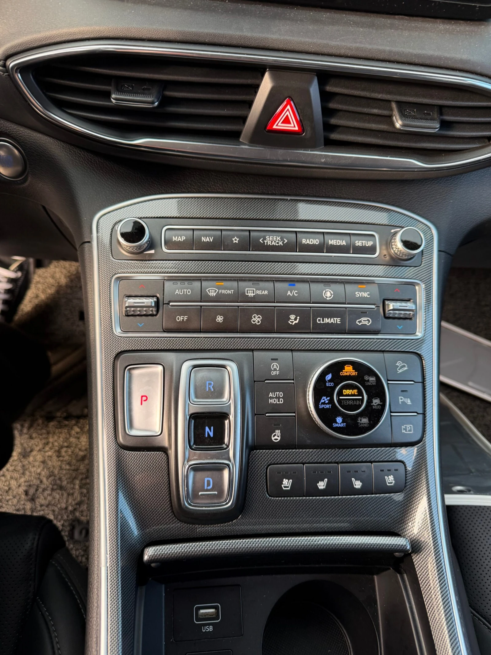 Hyundai Santa fe 2.2 CRDI 4x4 - OЧАКВАН ВНОС, снимка 5 - Автомобили и джипове - 54604232