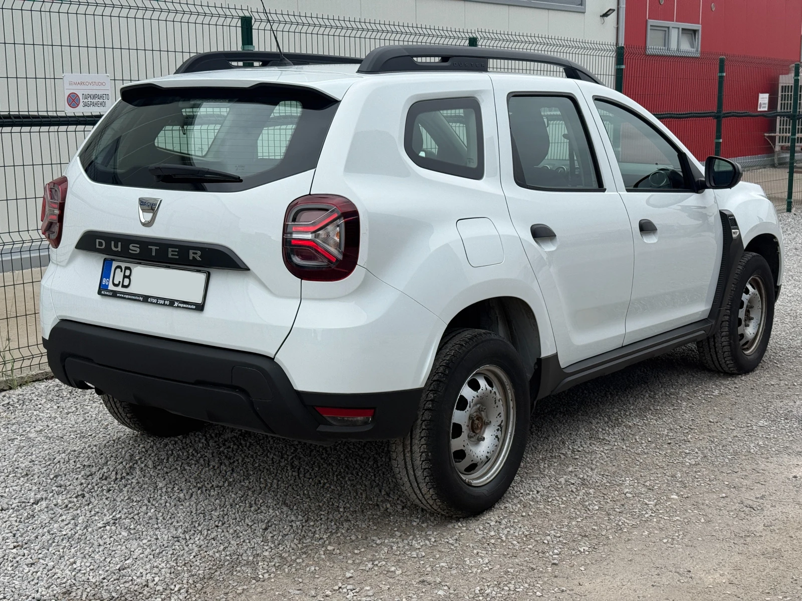 Dacia Duster Гаранционен Реален пробег , снимка 5 - Автомобили и джипове - 54885460