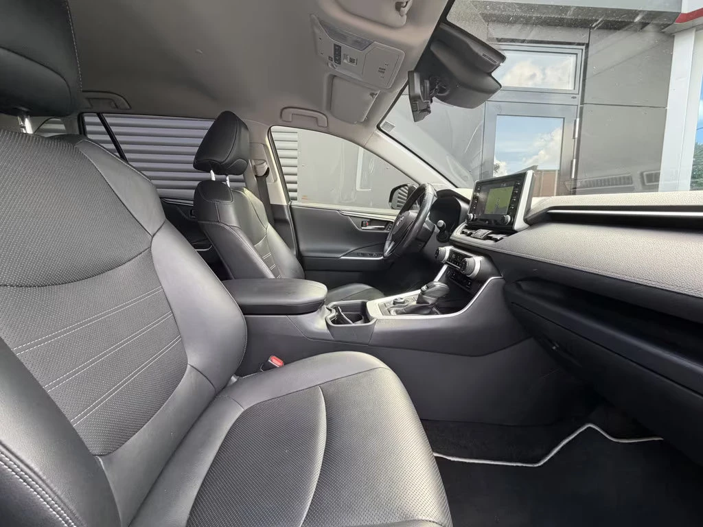 Toyota Rav4 LOUNGE/222HP/4X4/360/MEMO/LED/NAVI/KLESS/470q, снимка 13 - Автомобили и джипове - 55122125