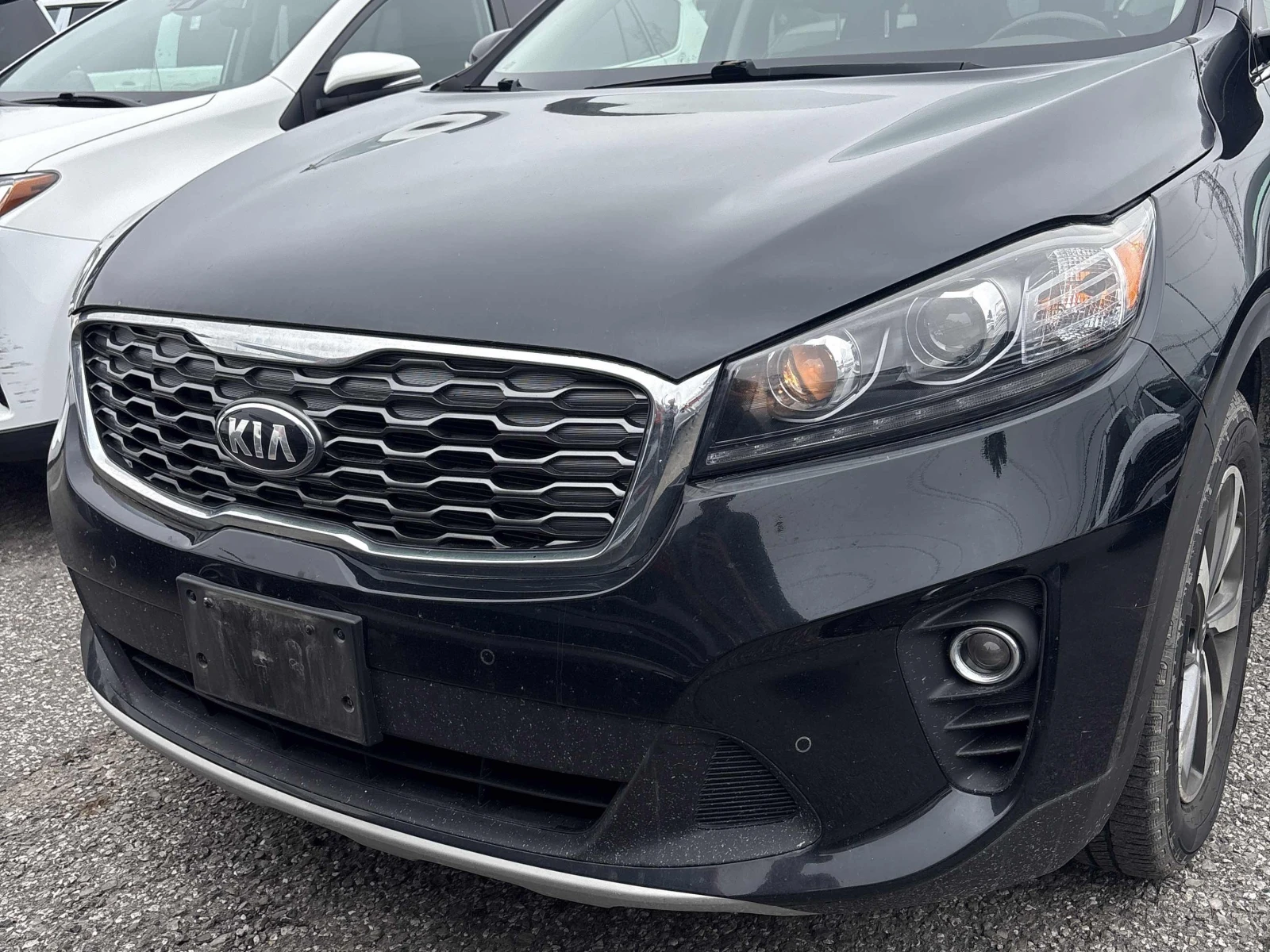 Kia Sorento, снимка 6 - Автомобили и джипове - 55690322