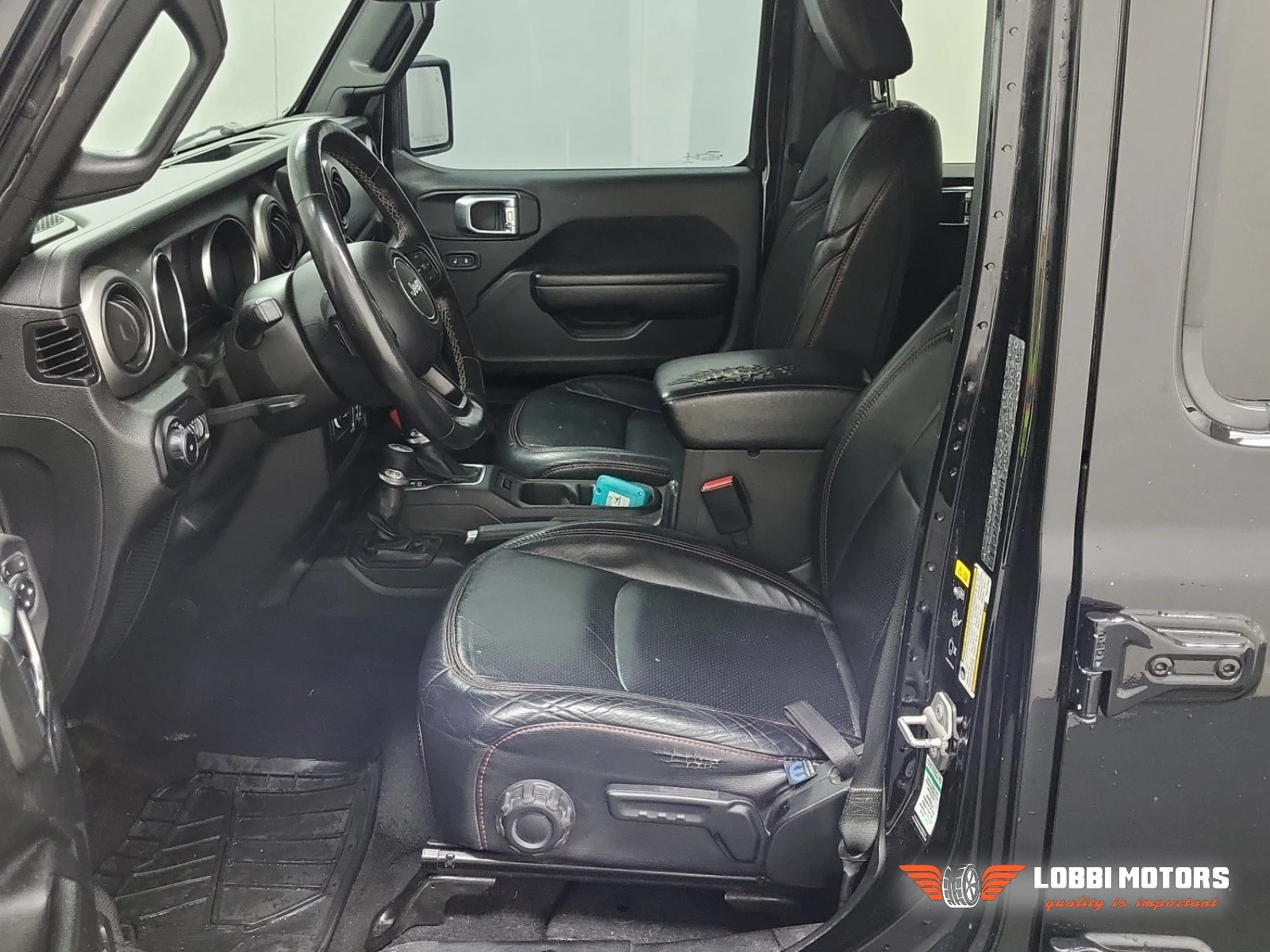 Jeep Wrangler, снимка 5 - Автомобили и джипове - 55928345