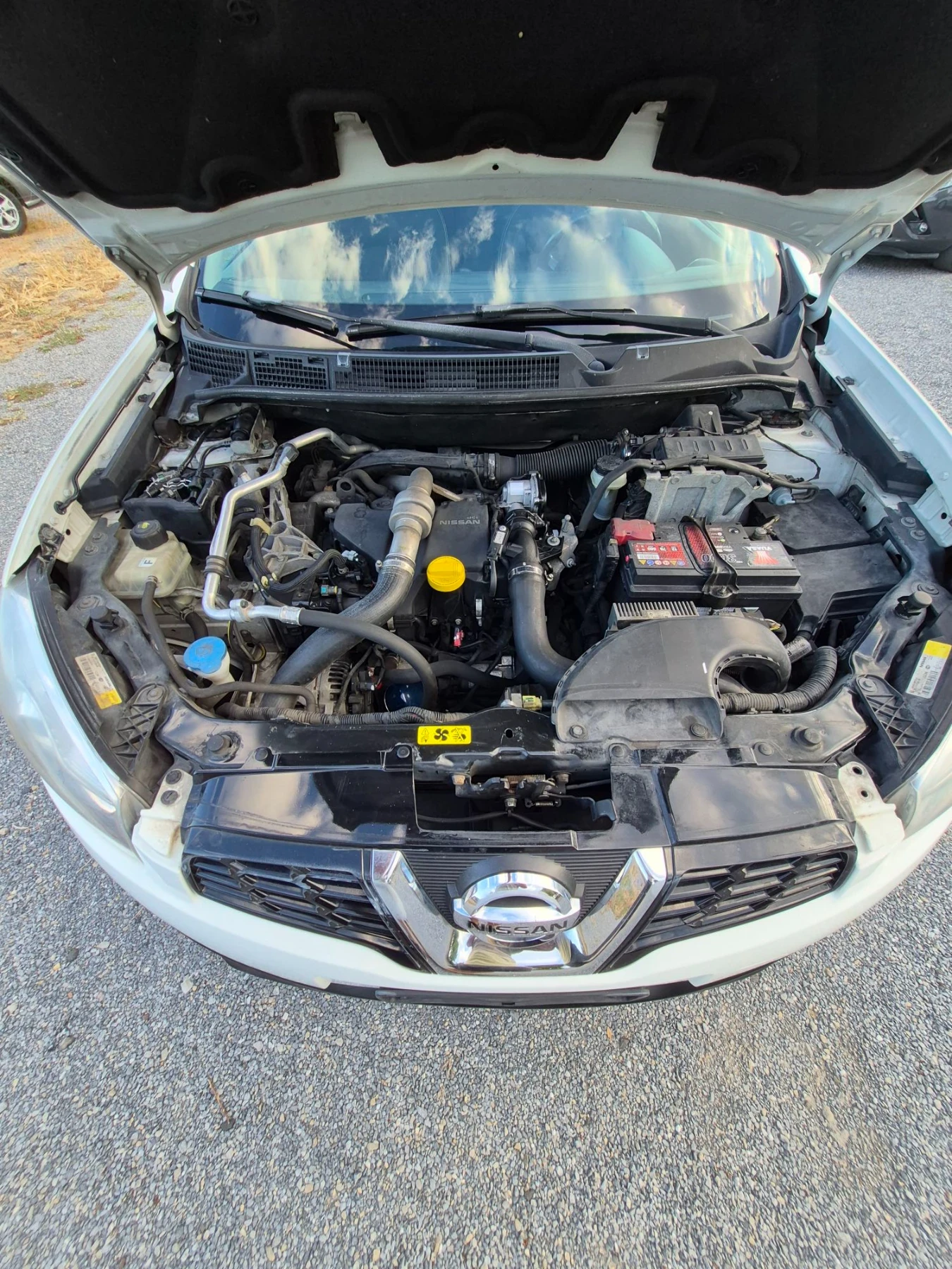 Nissan Qashqai 1.5 DCI  Evro 5  n-tek, снимка 16 - Автомобили и джипове - 56121086