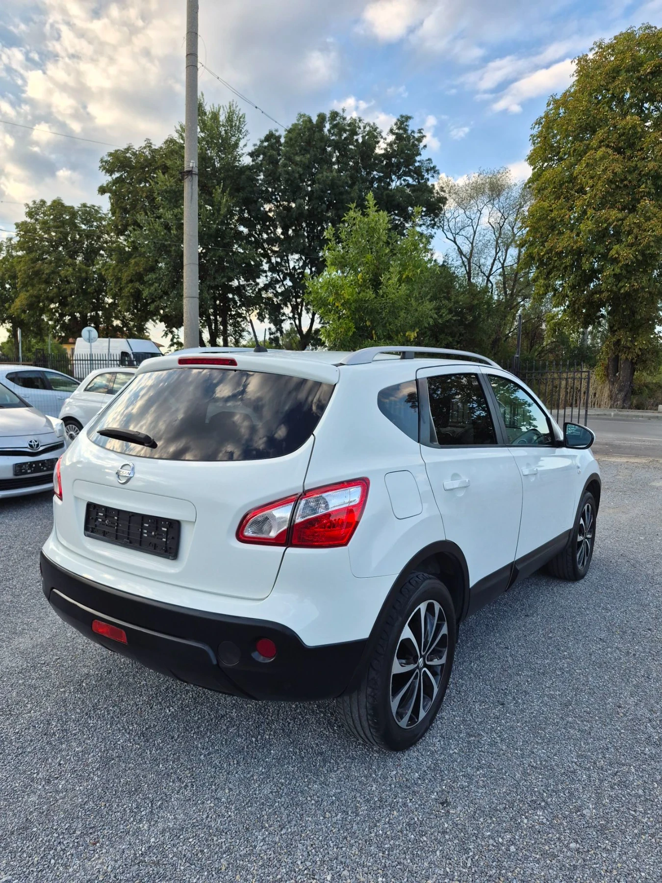 Nissan Qashqai 1.5 DCI  Evro 5  n-tek, снимка 5 - Автомобили и джипове - 56121086