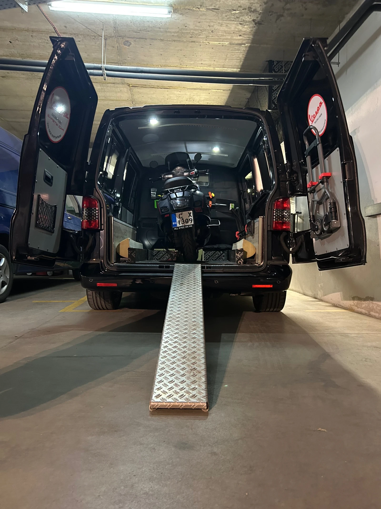 VW T5 T5.1/2.0TDI Bi Turbo, снимка 6 - Бусове и автобуси - 55673789