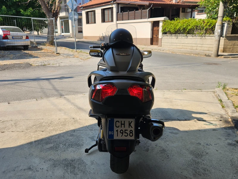 Suzuki Burgman, снимка 13 - Мотоциклети и мототехника - 53000263