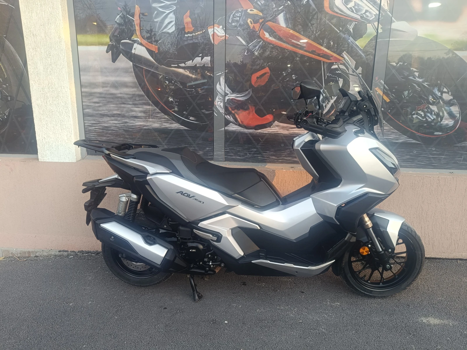 Honda X-ADV 350 ABS TC | Mobile.bg   1