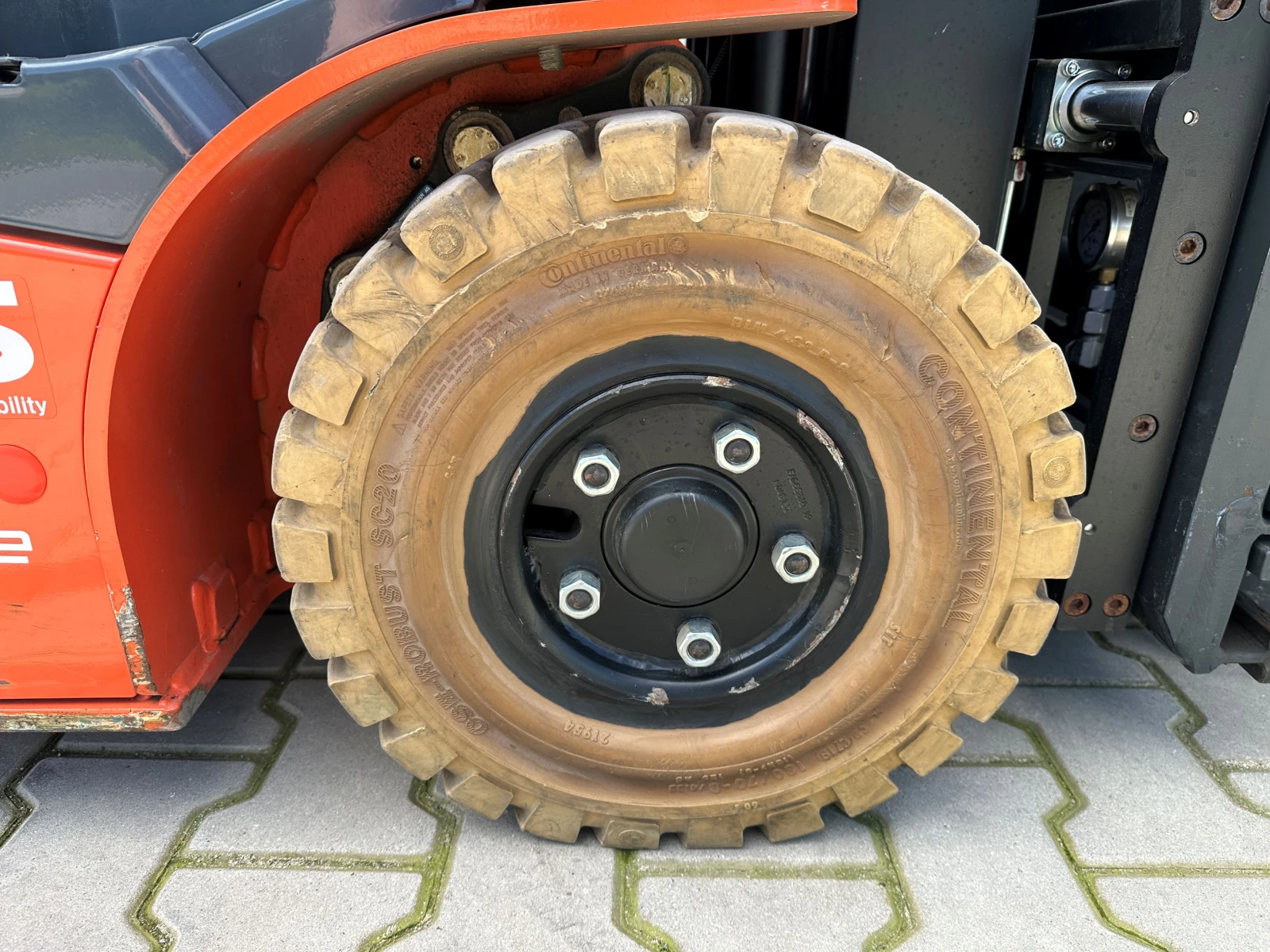 Електрокар Toyota 8FBЕ16T, снимка 10 - Индустриална техника - 54564635