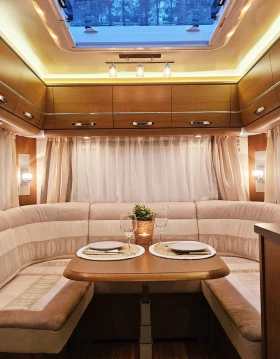 Каравана Knaus, снимка 2