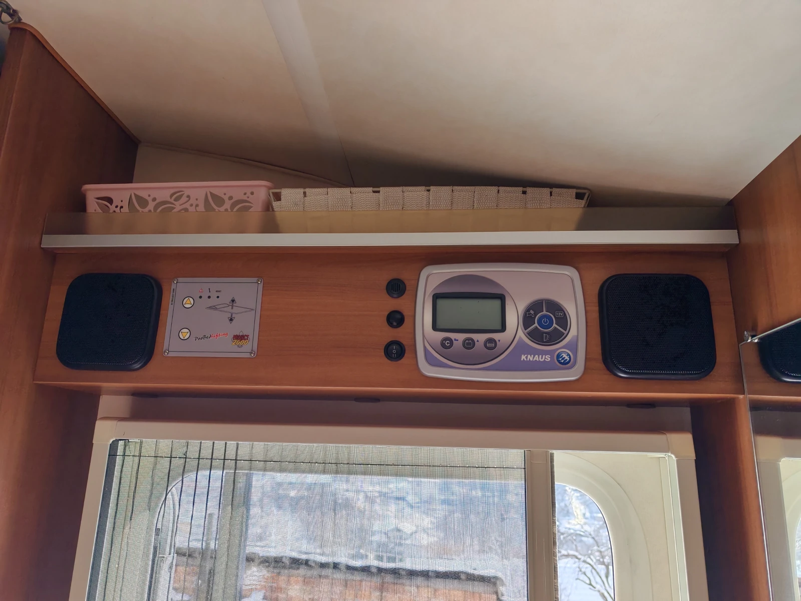 ������ Knaus Sky Wave 650MG | Mobile.bg � ����������� 14