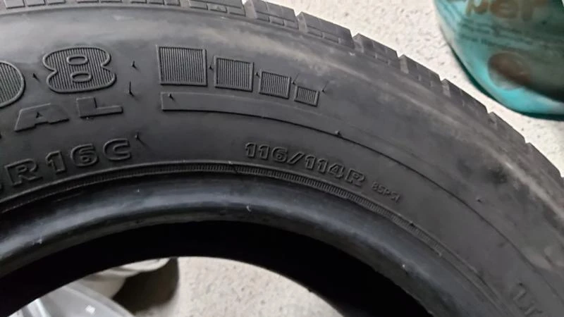 Гуми Летни 215/75R16, снимка 9 - Гуми и джанти - 27565066